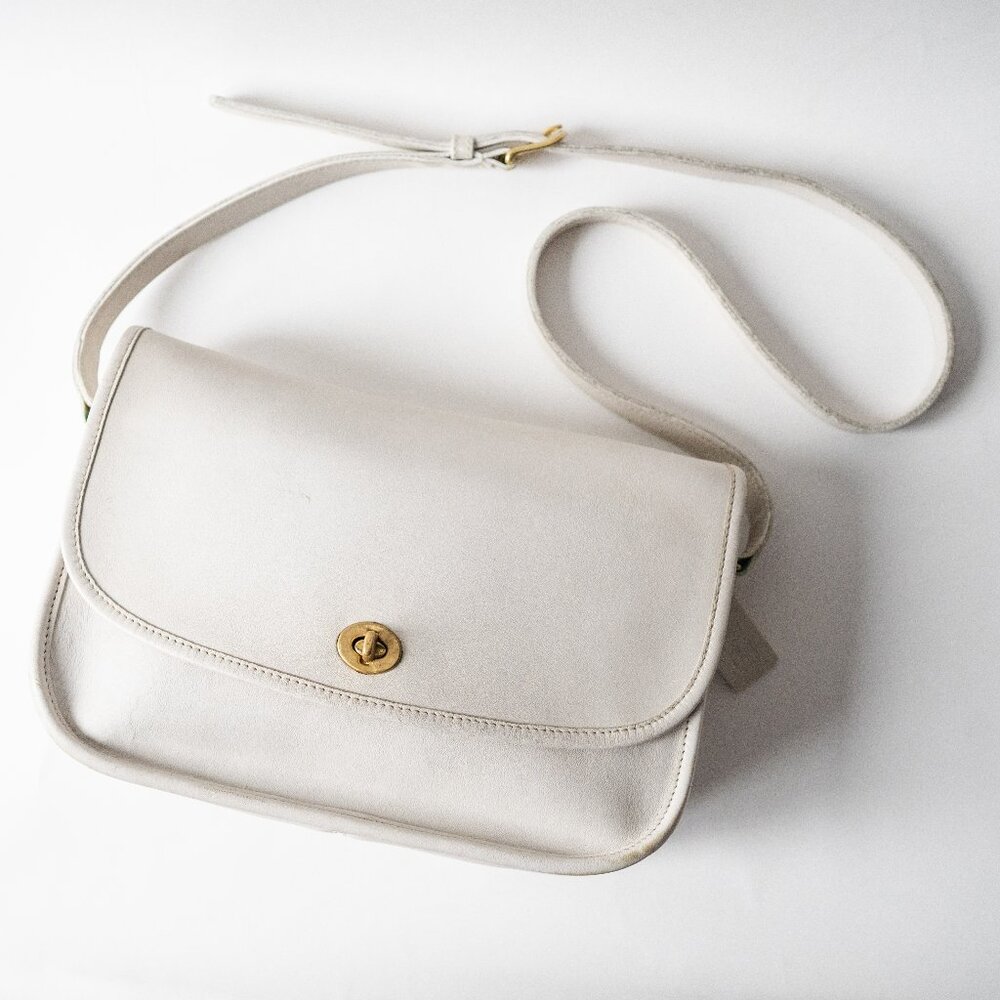 Vintage Coach City Bag in Bone